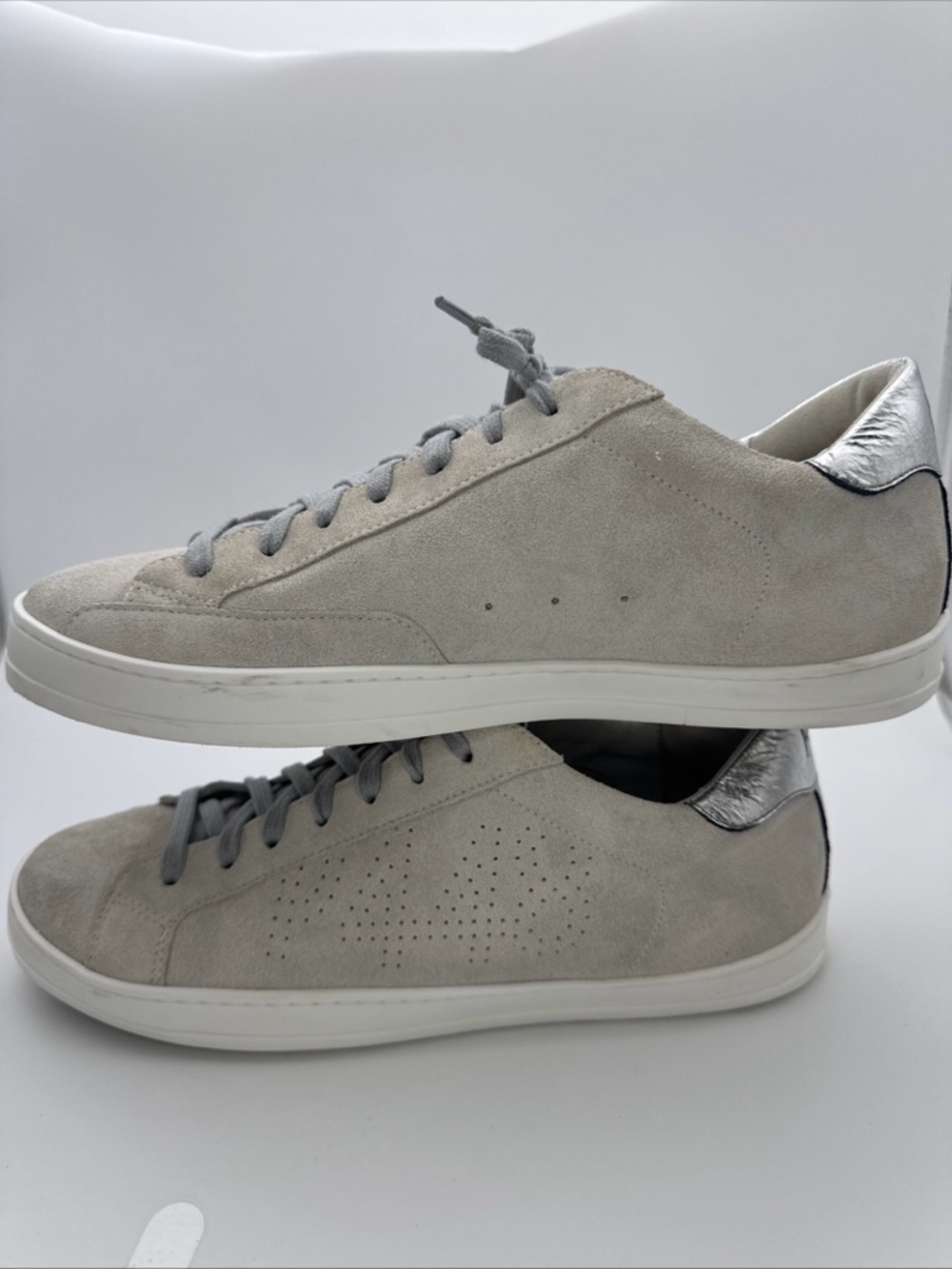 P448 John Shoes Womens 42 / 11 Silver White Low Top Lace Up Casual Sneakers - Picture 4 of 16